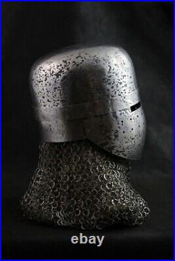 Hammered 16 Gauge Steel Medieval Blackened Great Knight Crusader Helmet W Chain