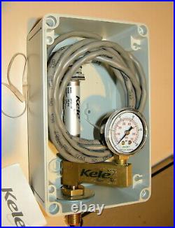 Kele PTX1 Pressure Transmitter Enclosed with Gauge PTX1-007 0-100 Psi PTX1E-G-07