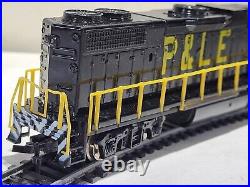 Life-Like HO Gauge GP38-2 Locomotive, Pittsburgh & Lake Erie #2053 P&LE, New