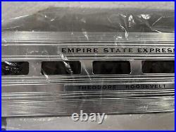 O gauge passenger cars Eprire State Express. MTH